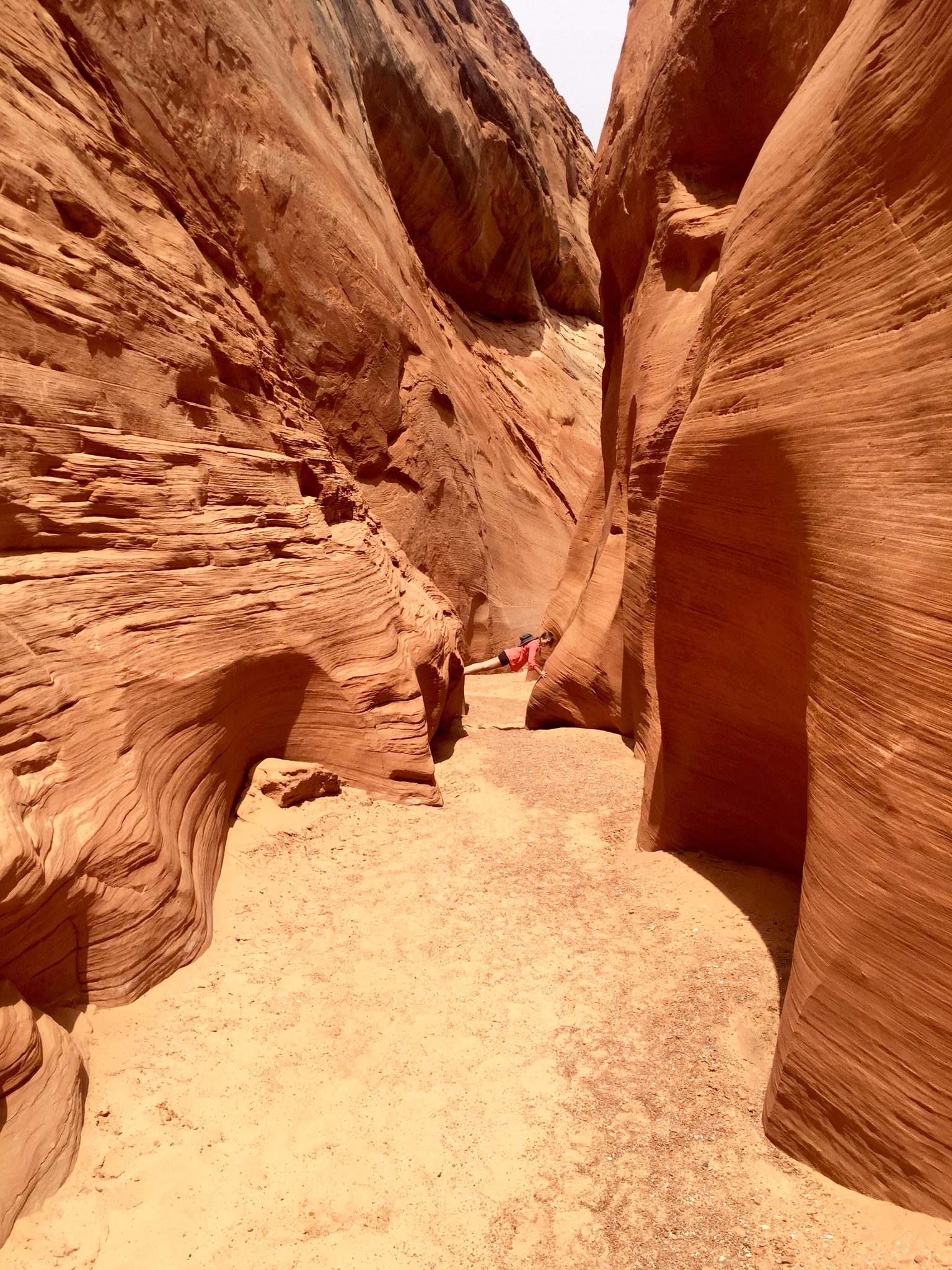 Slot canyon hikes utah
