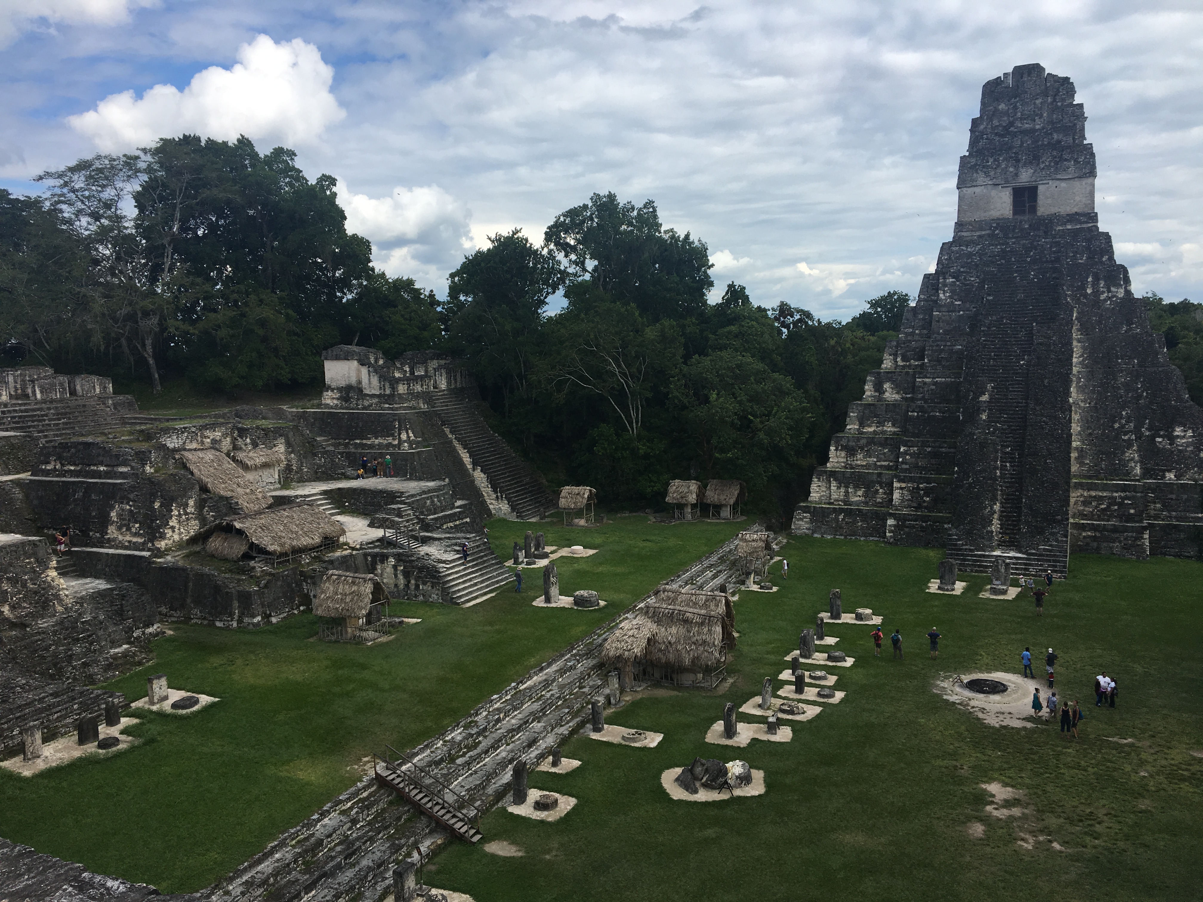 san-ignaciao-mayan-ruins-pyramid-belize