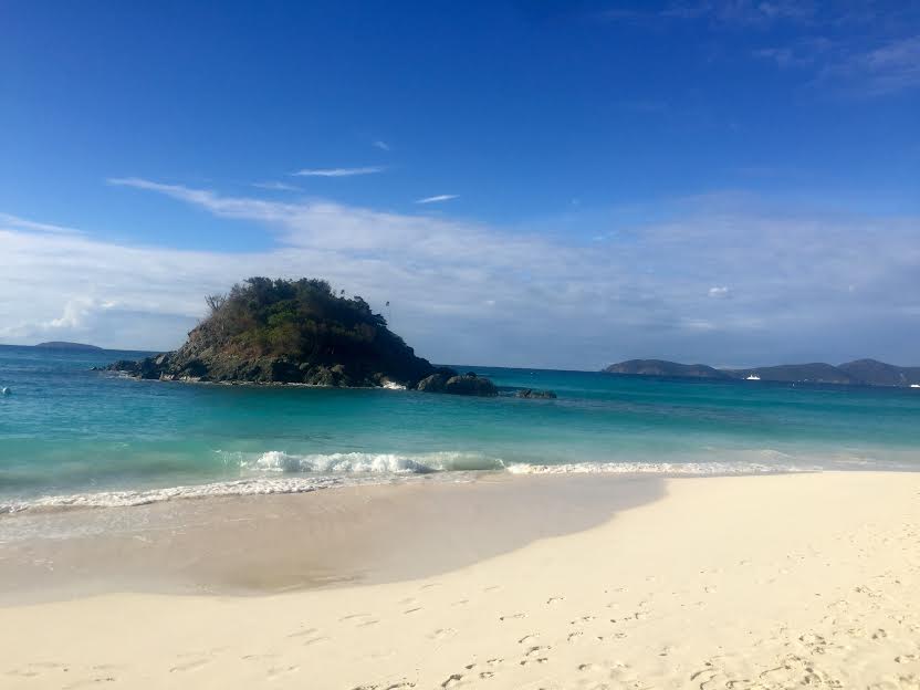 One of the few shots I took of Trunk Bay while on the beach. 